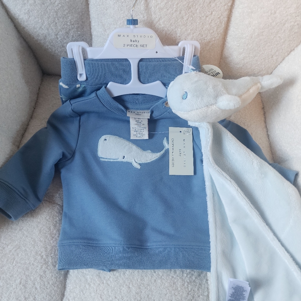Max Studio Blue Whale 3 Piece Baby Set